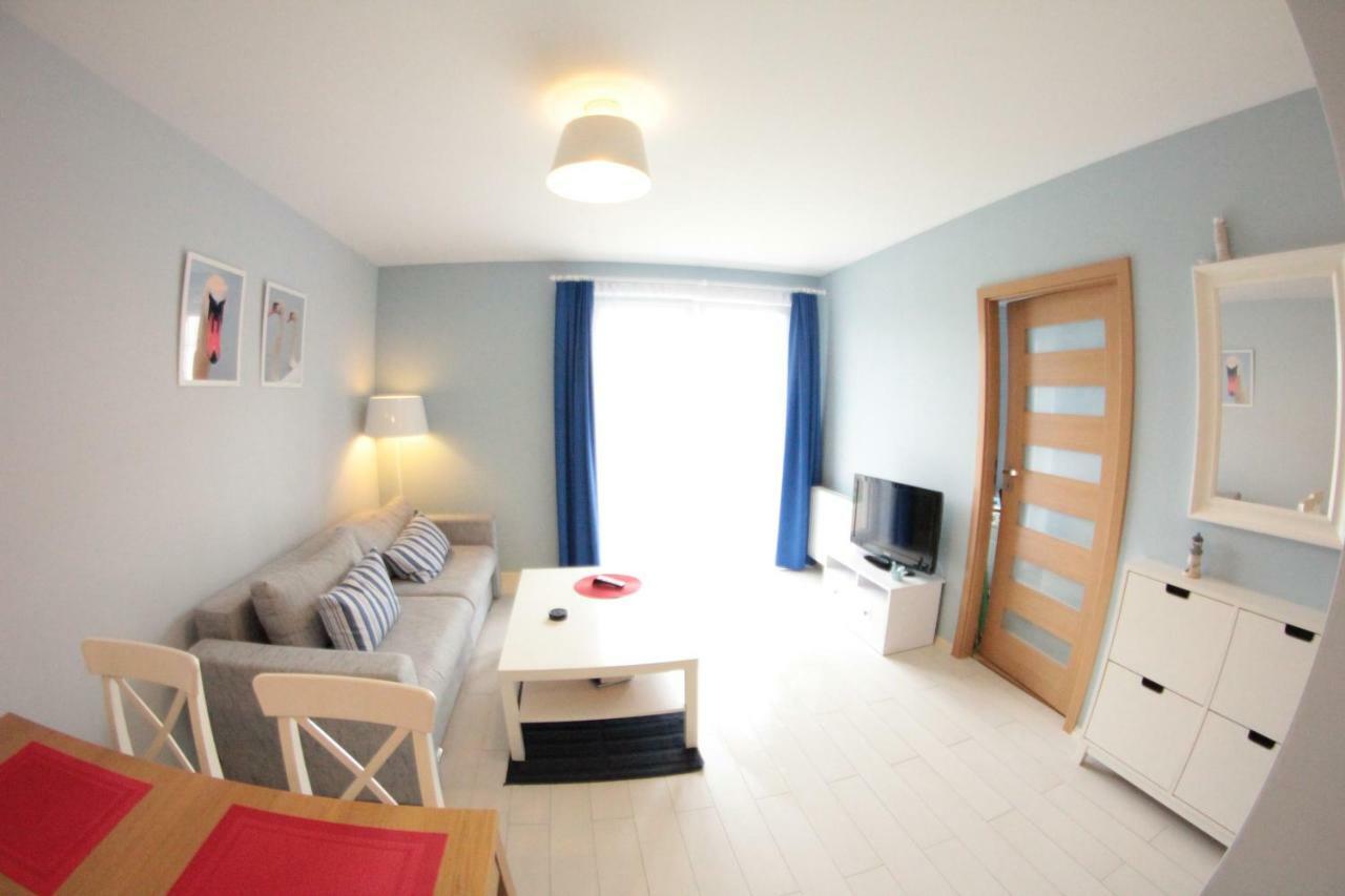 Apartament Kapitanski Bursztynowe Komnaty Дарволко Екстериор снимка
