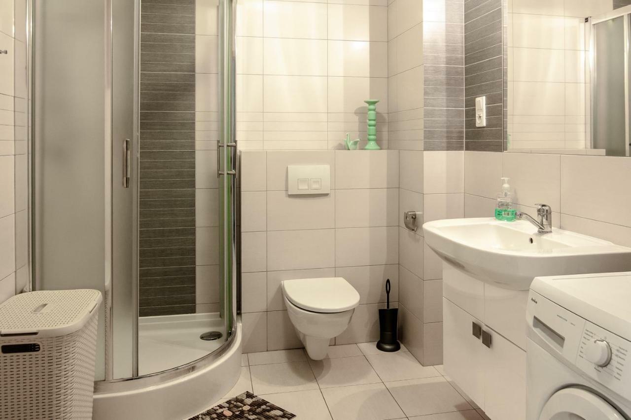Apartament Kapitanski Bursztynowe Komnaty Дарволко Екстериор снимка